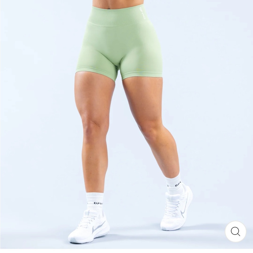Dfyne Dynamic Shorts 4.5 “ Fresh Green